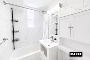 2461 E 29th St, Brooklyn, NY 11235 - Photo 9