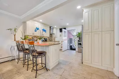 55 Prospect Avenue, Brentwood, NY 11717 - Photo 5