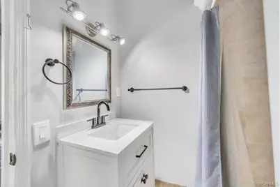 55 Prospect Avenue, Brentwood, NY 11717 - Photo 17