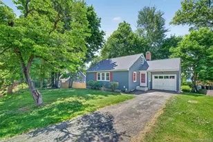 333 Oak Dr, New Windsor, NY 12553 - Photo 3