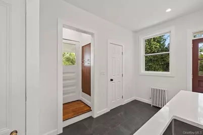 7 Clinton Place, Suffern, NY 10901 - Photo 23
