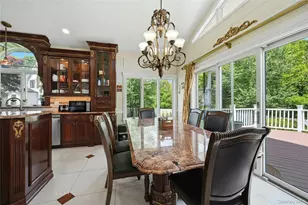 12 Phillips Ln, Lake Grove, NY 11755 - Photo 11