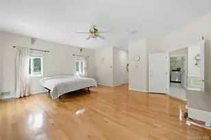 12 Phillips Ln, Lake Grove, NY 11755 - Photo 19