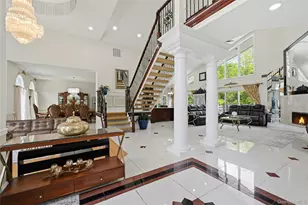 12 Phillips Ln, Lake Grove, NY 11755 - Photo 5