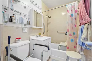 58-03 Calloway St, Corona, NY 11368 - Photo 15