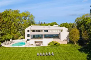183 Old Field Rd, Setauket, NY 11733 - Photo 3