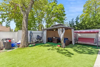149 Frederick Avenue, Roosevelt, NY 11575 - Photo 21