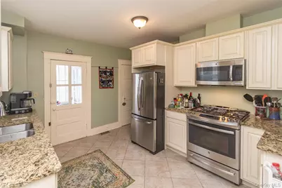 17 Streit Avenue, Poughkeepsie, NY 12603 - Photo 5