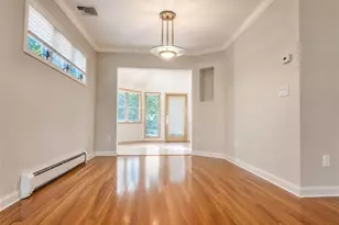 5 Eaton Rd, Syosset, NY 11791 - Photo 5