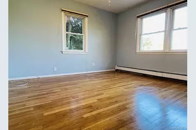 5 Eaton Road, Syosset, NY 11791 - Photo 13
