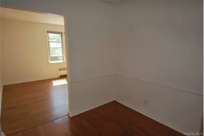 10 Stokes Road #2A, Yonkers, NY 10710 - Photo 7