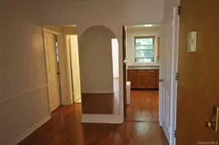 10 Stokes Rd, Yonkers, NY 10710 - Photo 17