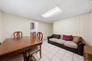175 Candlewood Rd, Bay Shore, NY 11706 - Photo 17