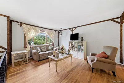 175 Candlewood Road, Bay Shore, NY 11706 - Photo 5