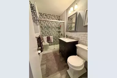 55 Tulip Avenue #B5-5, Floral Park, NY 11001 - Photo 5