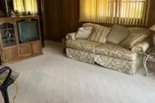 140 Texas St, Lindenhurst, NY 11757 - Photo 5