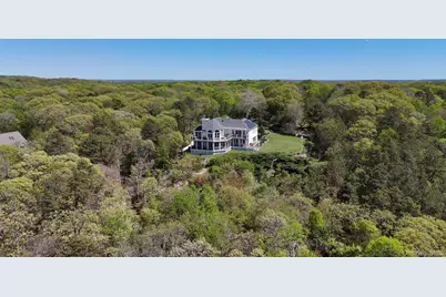 3172 Sound Avenue, Calverton, NY 11933 - Photo 9