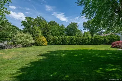 40 Hanson Lane, New Rochelle, NY 10804 - Photo 33