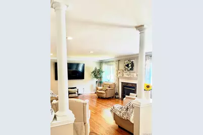 15 Silas Woods Road, Manorville, NY 11949 - Photo 9