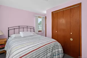 56 Dail St, New Hyde Park, NY 11040 - Photo 15