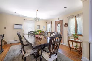 56 Dail St, New Hyde Park, NY 11040 - Photo 5
