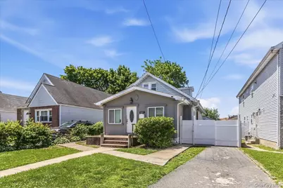 237 Rhodes Avenue, Hempstead, NY 11550 - Photo 3