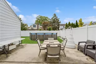 8 Cedarlawn Blvd, Valley Stream, NY 11580 - Photo 33