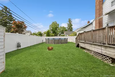 8 Cedarlawn Boulevard, Valley Stream, NY 11580 - Photo 37