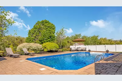 164 Pace Drive S, West Islip, NY 11795 - Photo 37