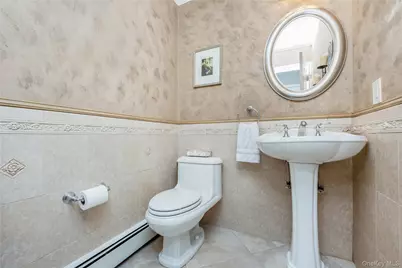 164 Pace Drive S, West Islip, NY 11795 - Photo 23