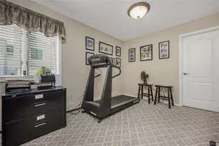 164 Pace Dr S, West Islip, NY 11795 - Photo 21