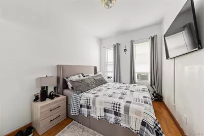 2526 30th Avenue, Astoria, NY 11102 - Photo 11