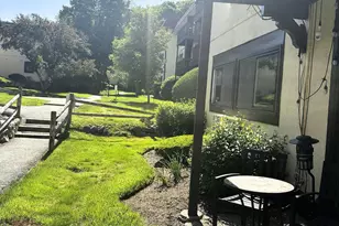 13 Granada Crescent, White Plains, NY 10603 - Photo 19
