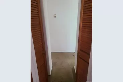 4 E Walnut Street #Floor 1, Central Islip, NY 11722 - Photo 9
