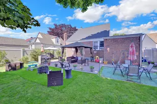 12 Dale Ave, Hempstead, NY 11550 - Photo 3