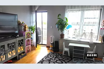 134 W End Avenue #4A, Brooklyn, NY 11235 - Photo 3