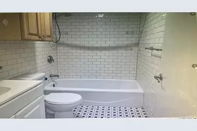 45 James Street, Inwood, NY 11096 - Photo 11