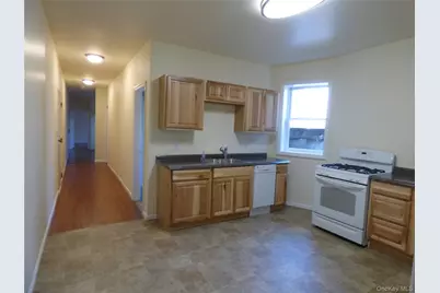375 Greenwich Avenue #5, Greenwich, CT 06830 - Photo 3