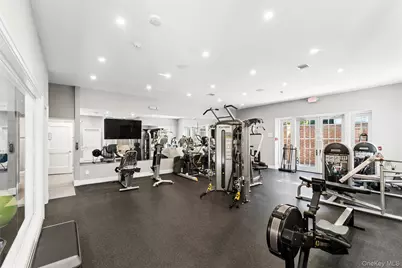 1001 Mill Creek N, Roslyn, NY 11576 - Photo 27