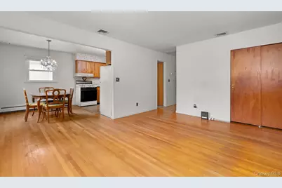 19 Lakeland Avenue, Mohegan Lake, NY 10547 - Photo 19