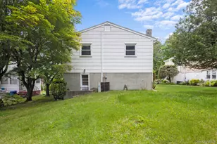 19 Lakeland Ave, Mohegan Lake, NY 10547 - Photo 3
