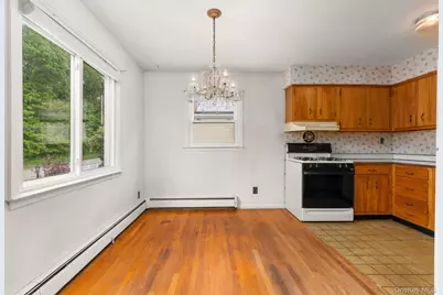 19 Lakeland Avenue, Mohegan Lake, NY 10547 - Photo 13