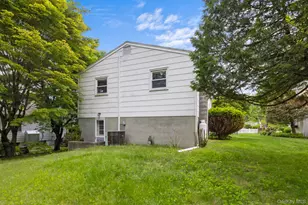 19 Lakeland Ave, Mohegan Lake, NY 10547 - Photo 5