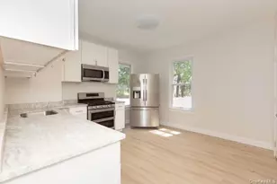 106 Winnikee Ave, Poughkeepsie, NY 12601 - Photo 13