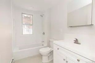 106 Winnikee Ave, Poughkeepsie, NY 12601 - Photo 5
