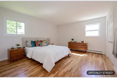 41-43 Evert Street, Huntington Station, NY 11746 - Photo 19