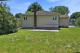 98 Evergreen Ave, Bethpage, NY 11714 - Photo 27
