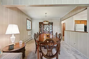 98 Evergreen Ave, Bethpage, NY 11714 - Photo 11