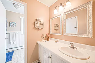 2 Rainbow Lane, East Moriches, NY 11940 - Photo 15