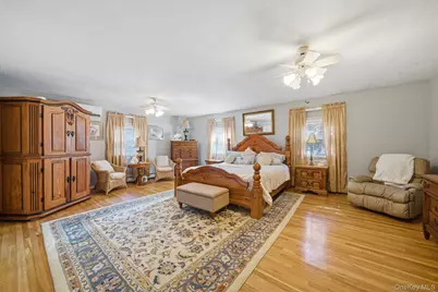 2 Rainbow Lane, East Moriches, NY 11940 - Photo 11